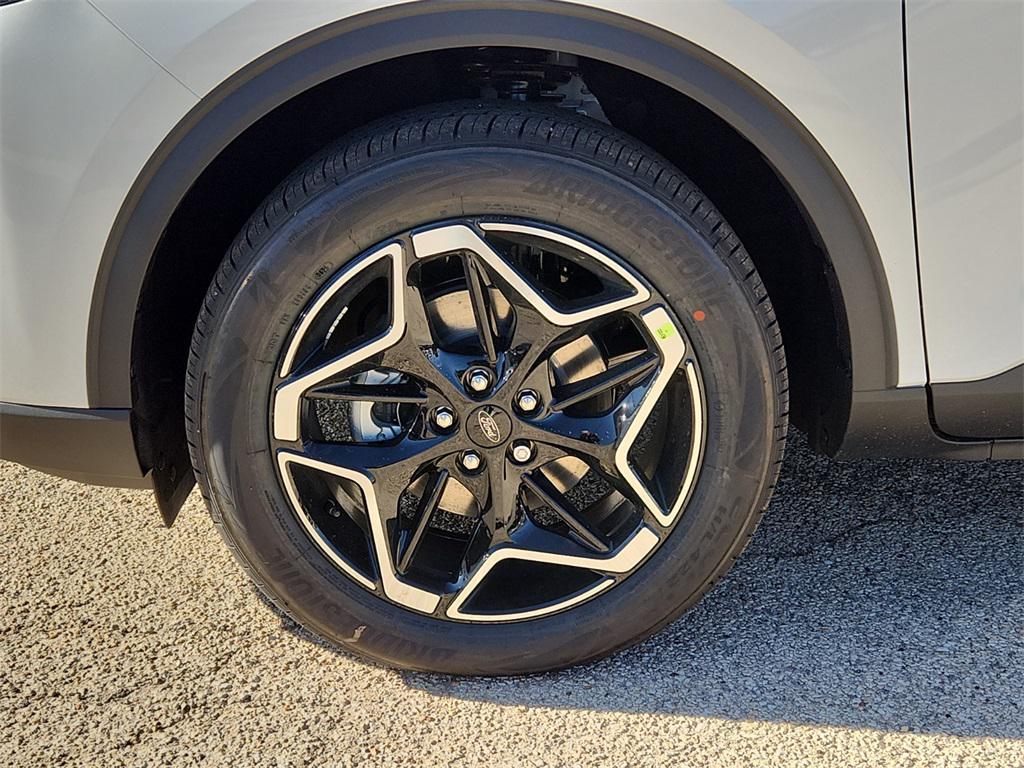 new 2026 Ford Escape car, priced at $35,932