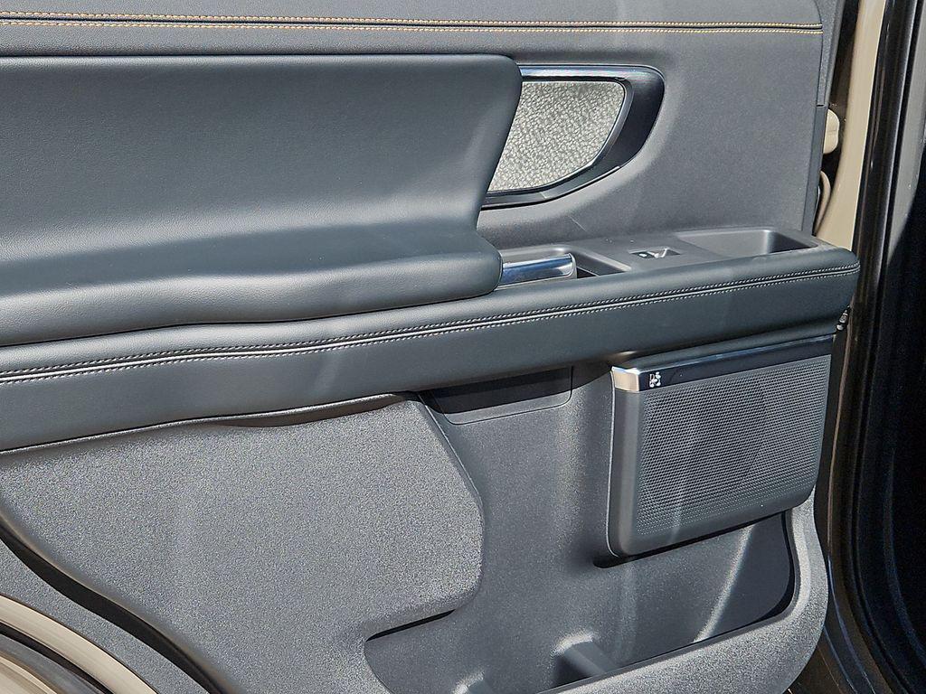 new 2026 Ford Expedition car, priced at $84,490