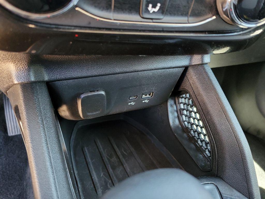 used 2025 Chevrolet TrailBlazer car, priced at $23,965