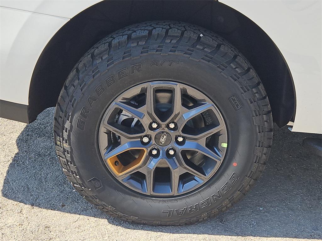 new 2025 Ford Expedition car, priced at $81,145