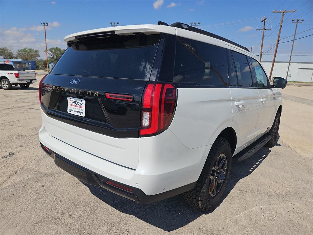 new 2025 Ford Expedition car, priced at $81,145