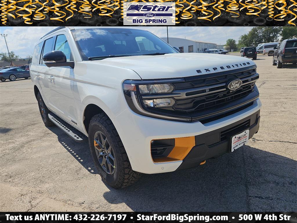 new 2025 Ford Expedition car, priced at $81,645