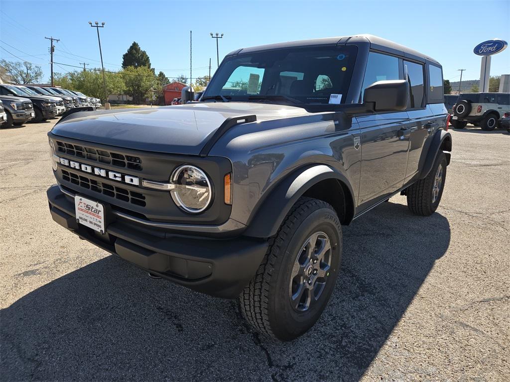new 2025 Ford Bronco car, priced at $43,561