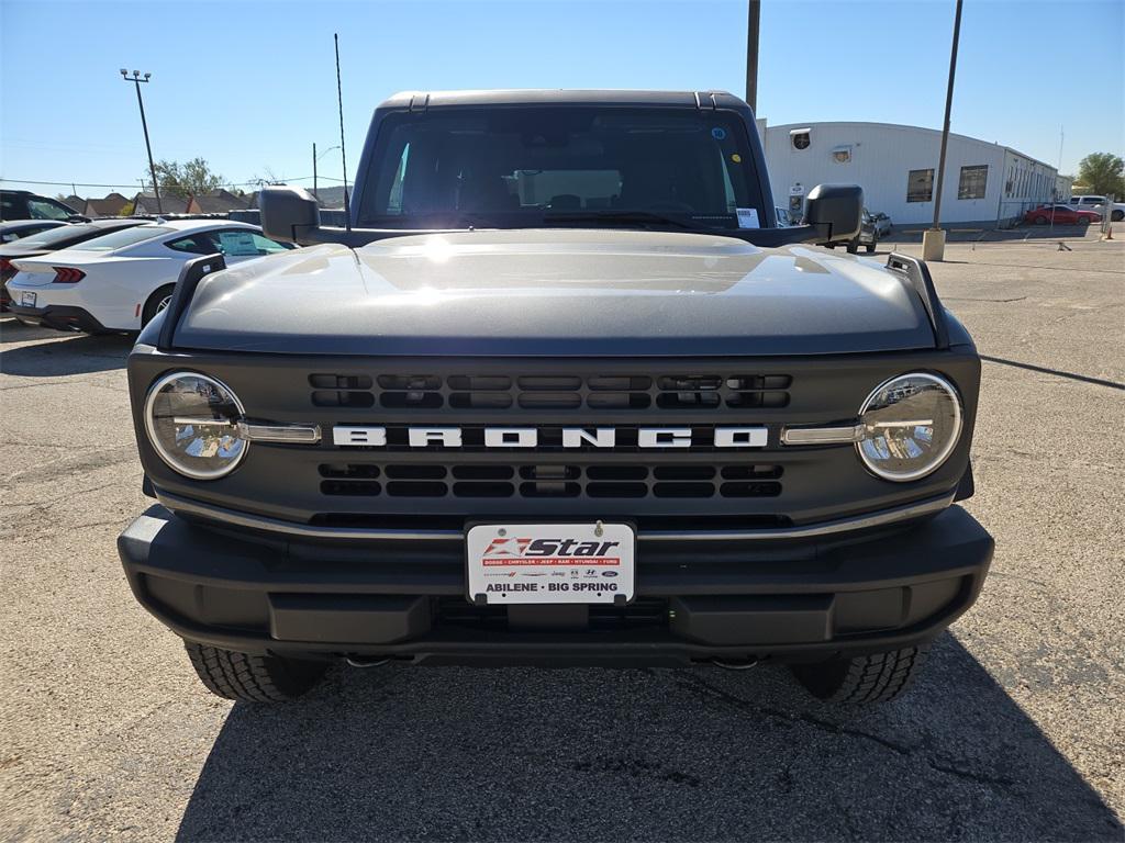 new 2025 Ford Bronco car, priced at $43,561