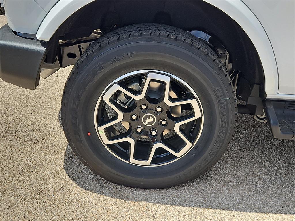 new 2025 Ford Bronco car, priced at $53,270