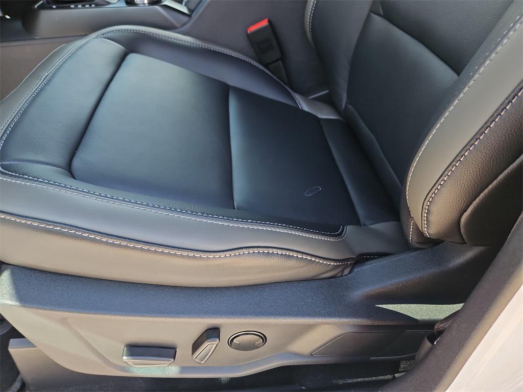 new 2025 Ford Bronco car, priced at $53,270