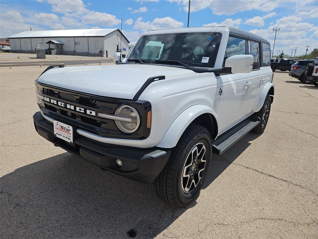 new 2025 Ford Bronco car, priced at $53,270