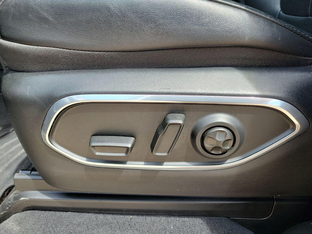 used 2023 Jeep Wagoneer car, priced at $42,022