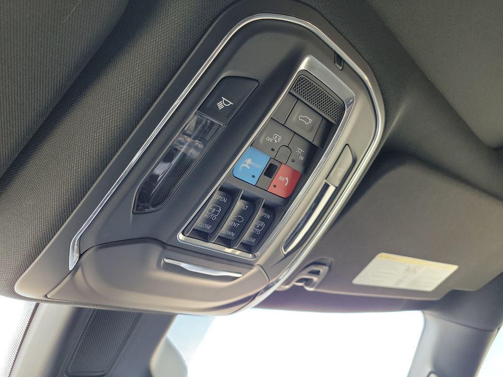 used 2023 Jeep Wagoneer car, priced at $42,022