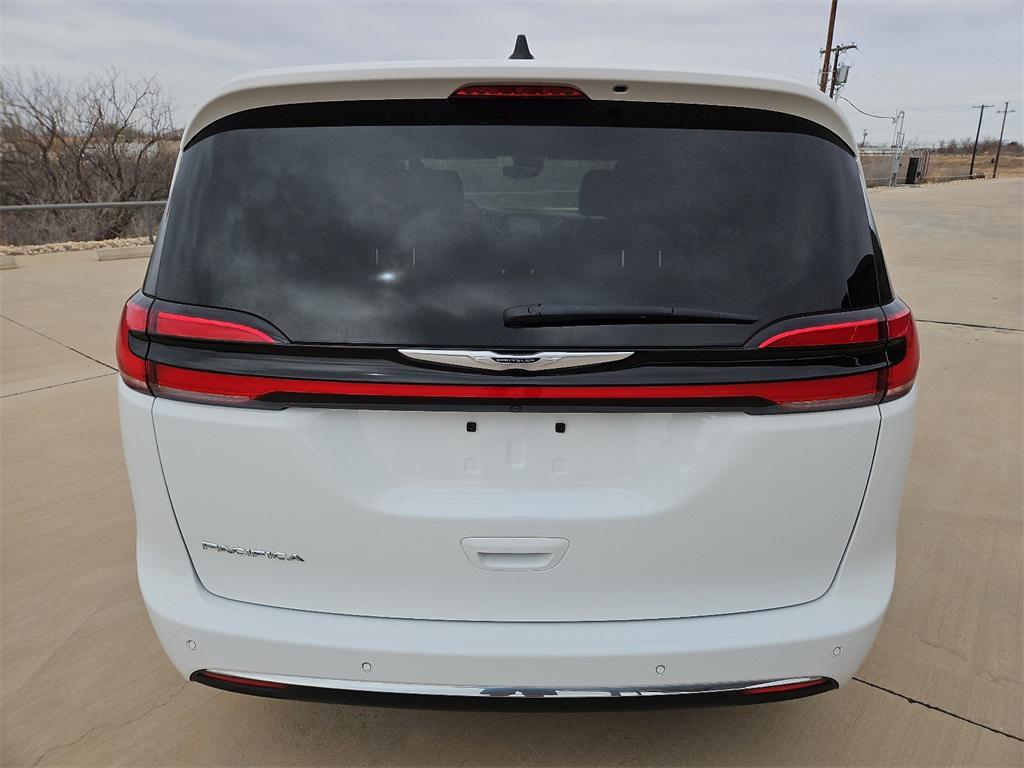 used 2025 Chrysler Pacifica car, priced at $29,981