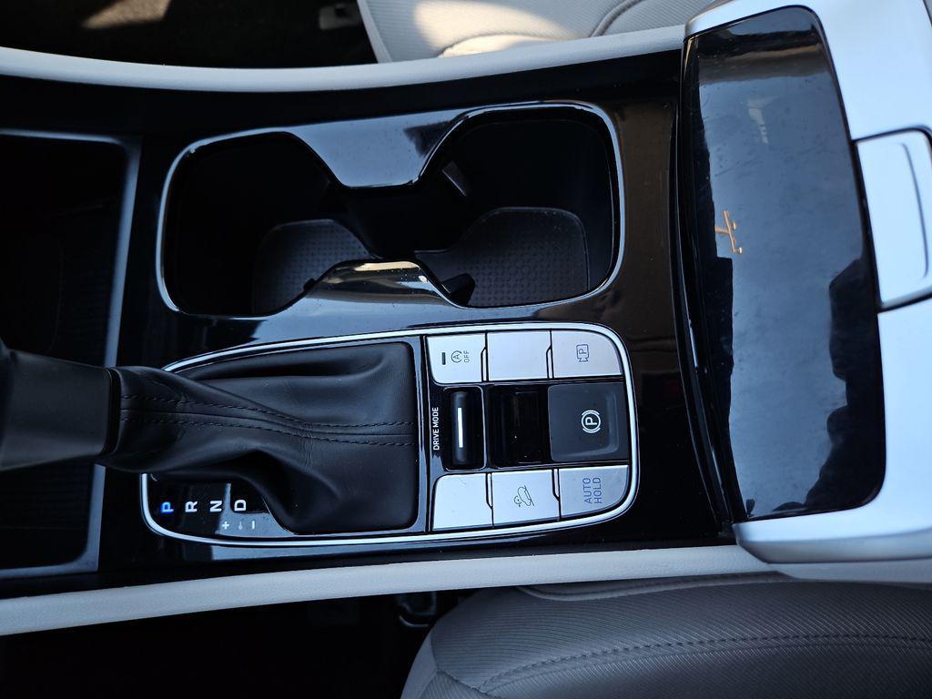 used 2025 Hyundai Tucson car, priced at $23,477