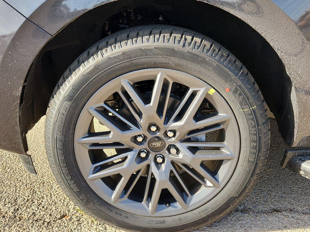 new 2026 Ford Expedition car, priced at $80,615