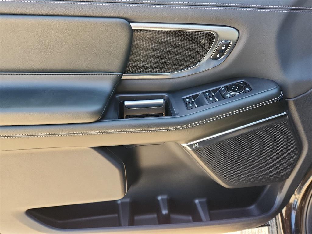 new 2026 Ford Expedition car, priced at $80,615