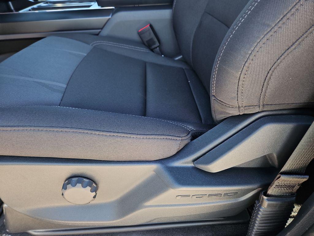 new 2026 Ford F-150 car, priced at $46,695