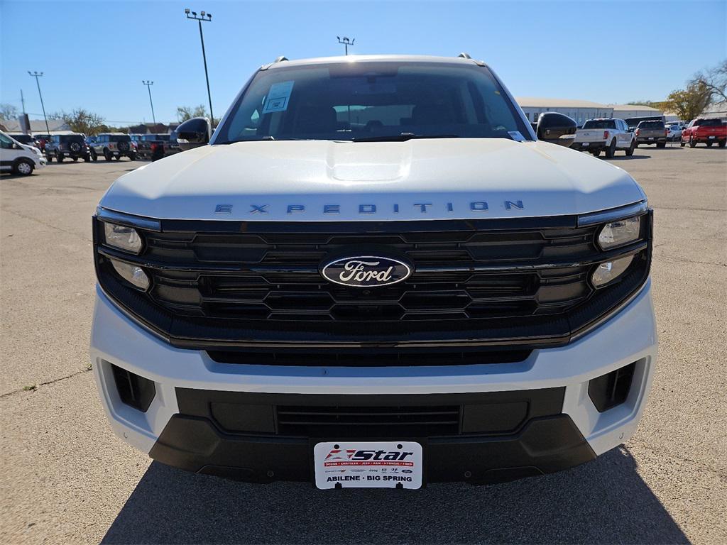 new 2025 Ford Expedition car, priced at $66,886