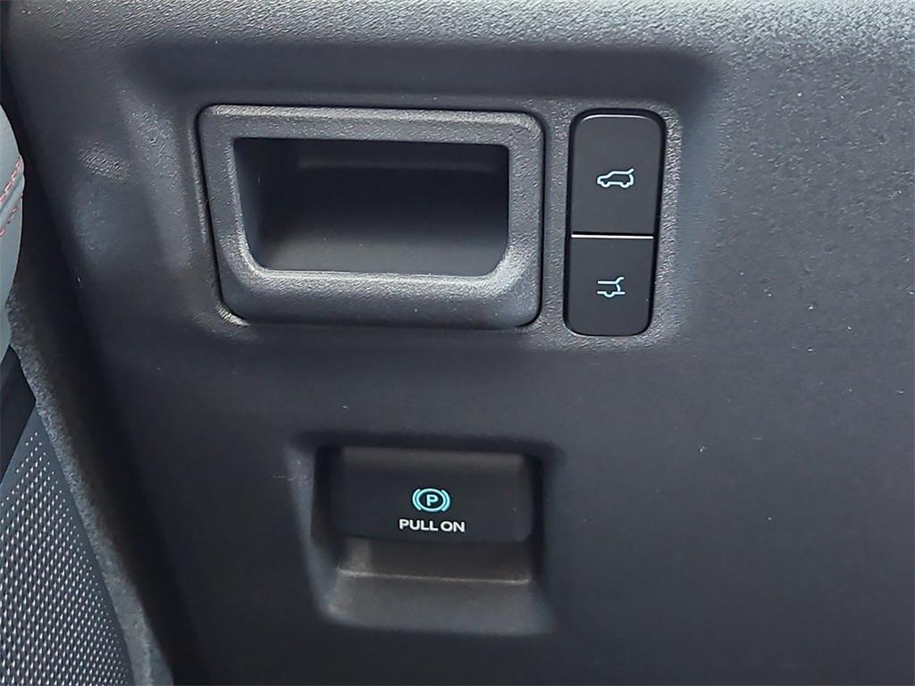 new 2025 Ford Expedition car, priced at $66,886