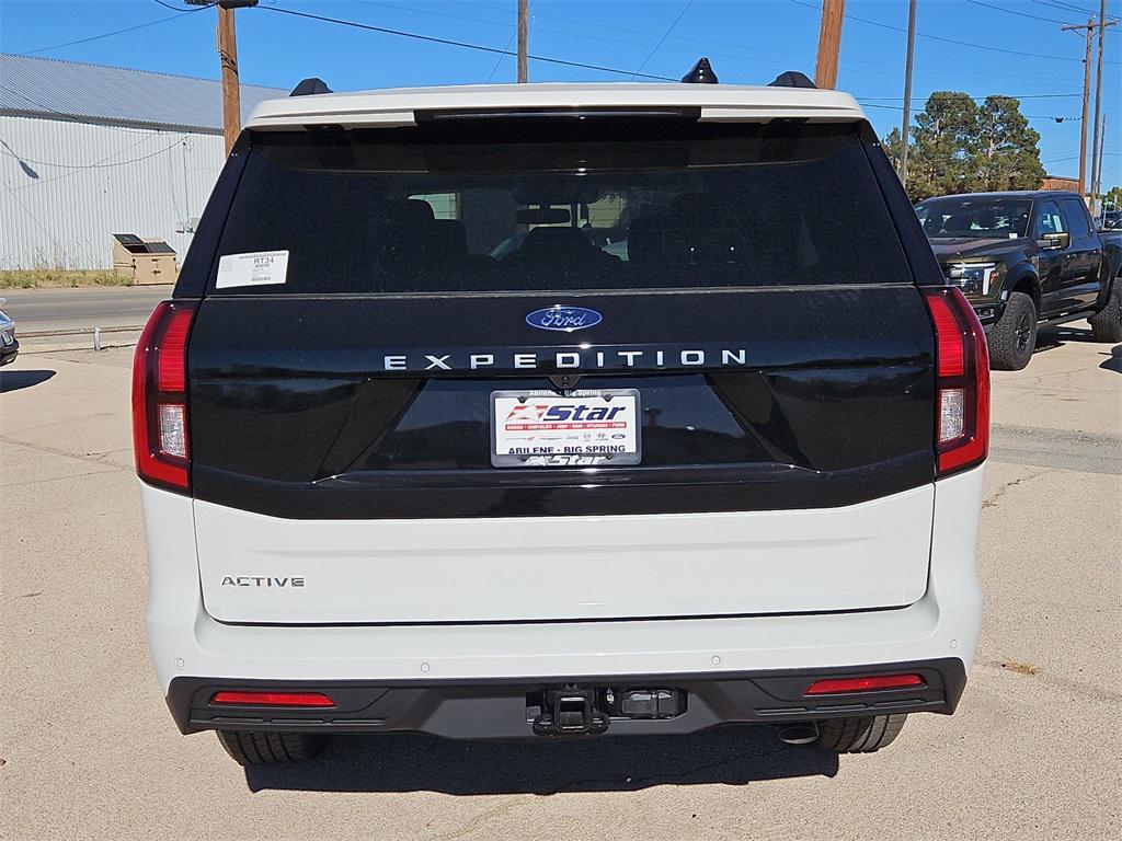 new 2025 Ford Expedition car, priced at $66,886