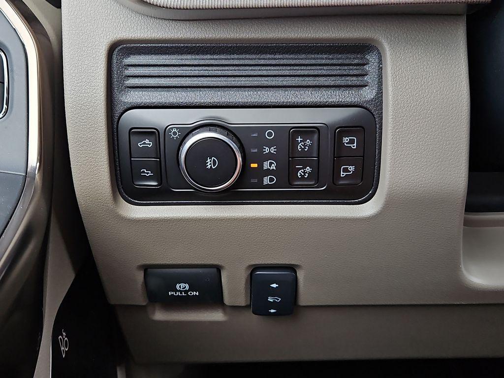 new 2026 Ford F-450 car, priced at $111,540