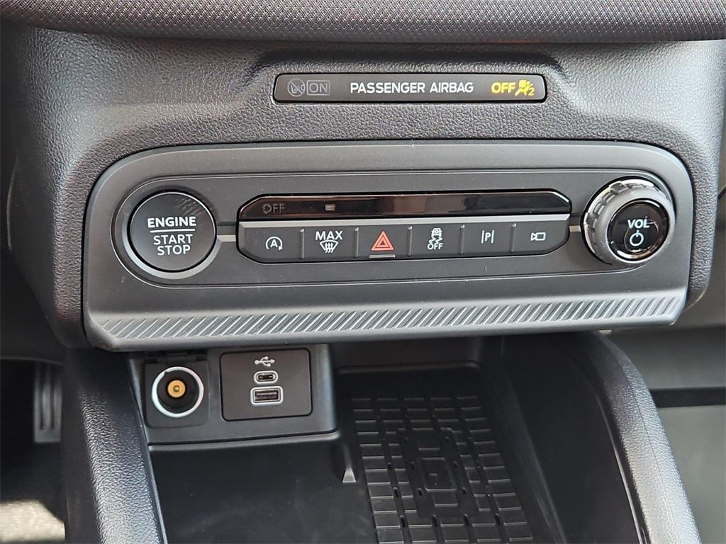 new 2025 Ford Bronco Sport car, priced at $38,076