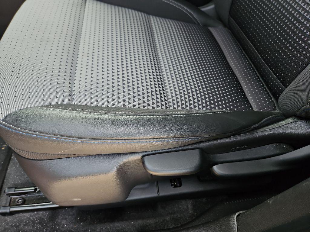 used 2025 Chevrolet Trax car, priced at $22,137