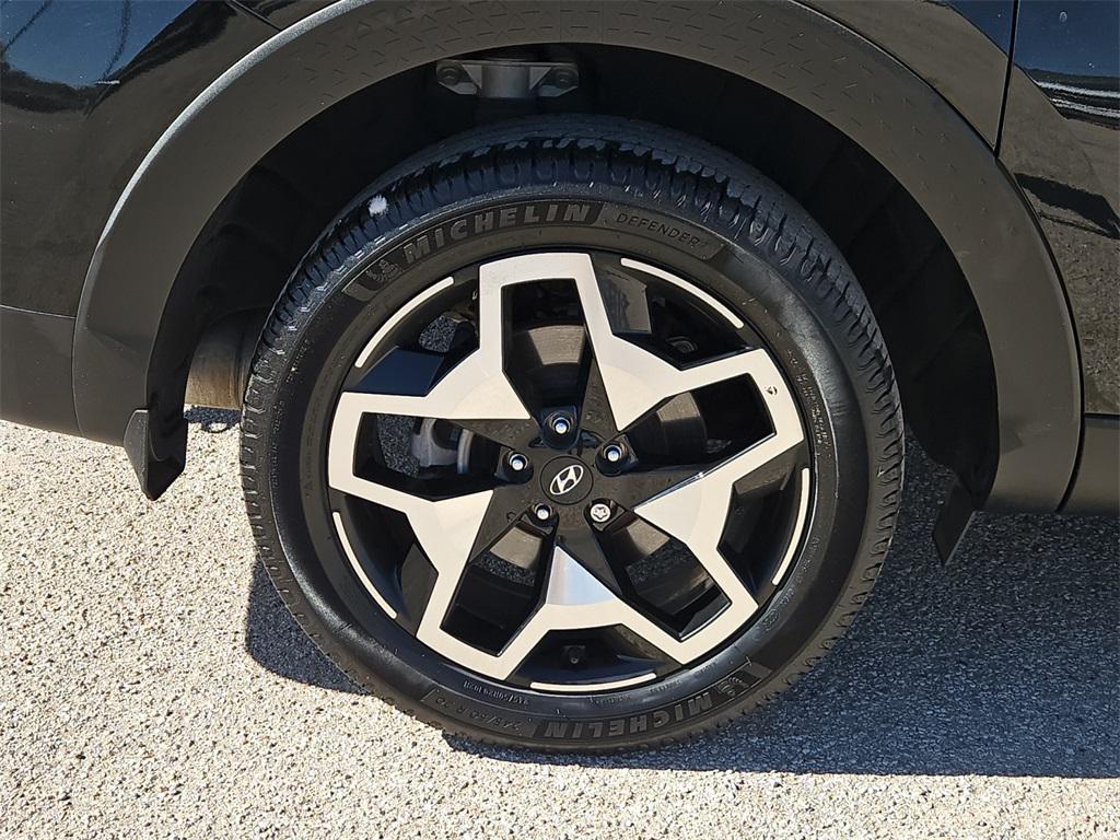 used 2022 Hyundai SANTA CRUZ car, priced at $24,256