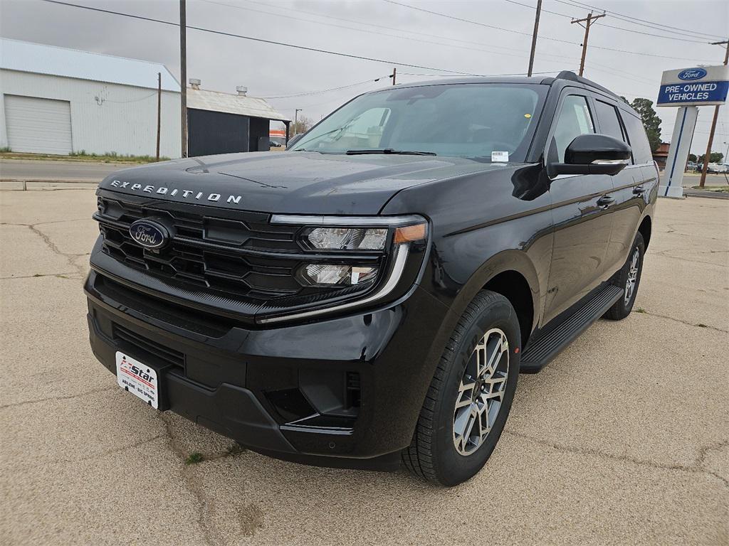 new 2025 Ford Expedition car, priced at $65,977