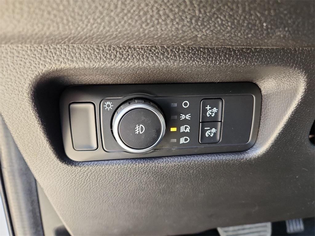 new 2025 Ford Ranger car, priced at $36,998