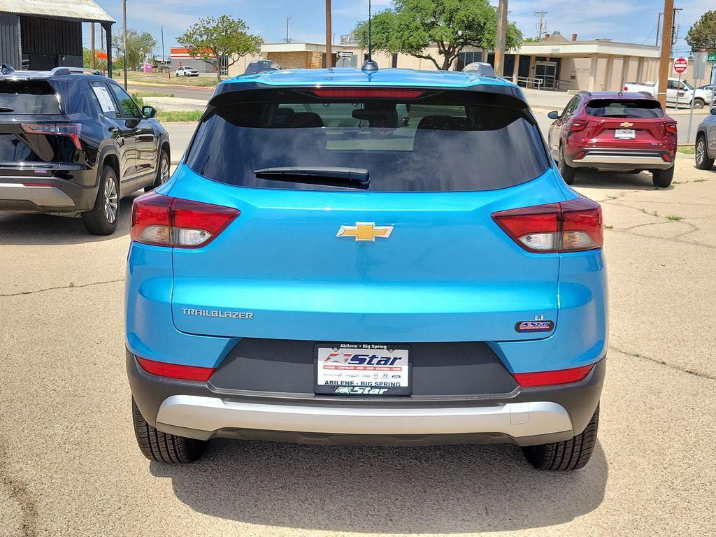 used 2025 Chevrolet TrailBlazer car, priced at $23,966