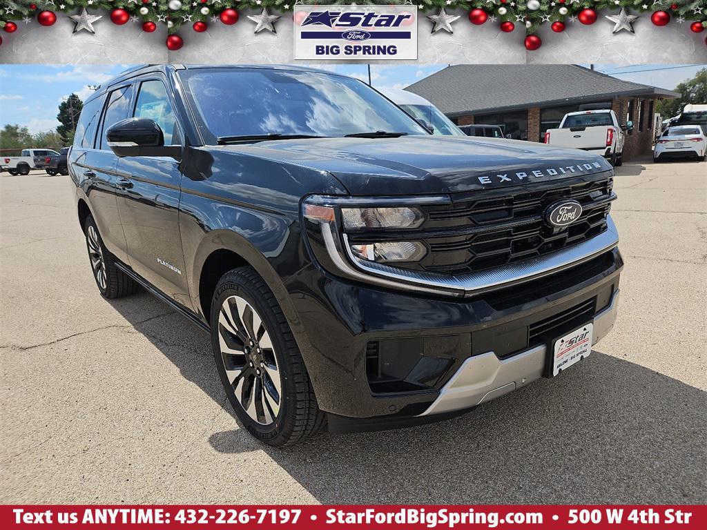 new 2025 Ford Expedition car, priced at $76,085