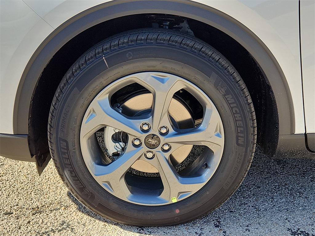 new 2026 Ford Escape car, priced at $32,525