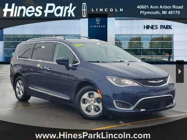 used 2017 Chrysler Pacifica car, priced at $5,988