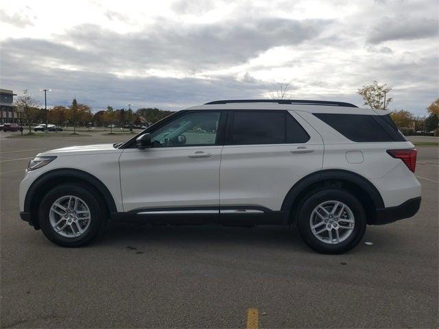 used 2025 Ford Explorer car, priced at $33,988