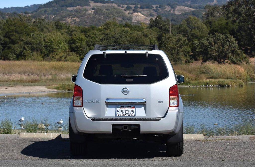 2005 Silver Lightning Clearcoat Metallic Nissan Pathfinder