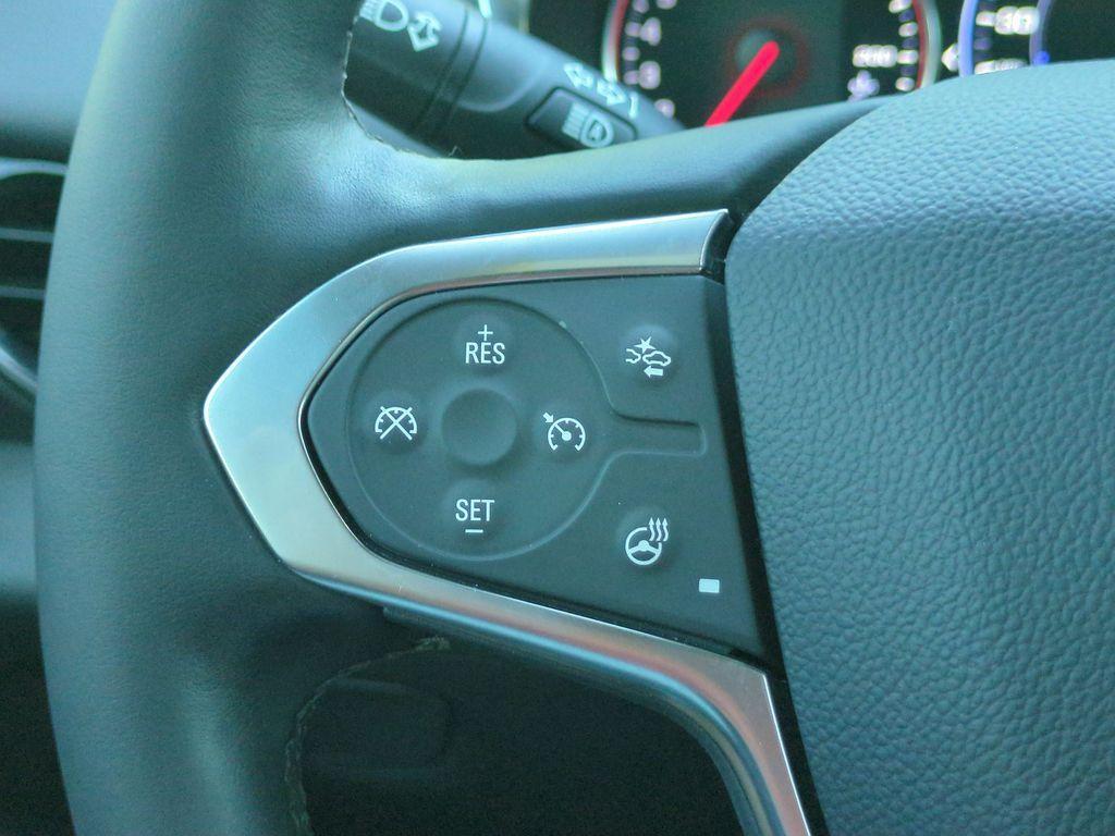 used 2023 Chevrolet Traverse car, priced at $38,303