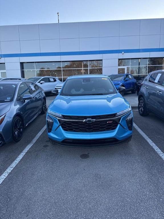 used 2025 Chevrolet Trax car, priced at $21,455