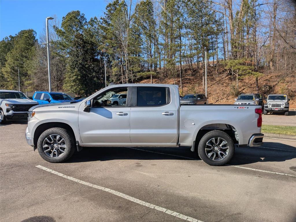 used 2022 Chevrolet Silverado 1500 car, priced at $32,025