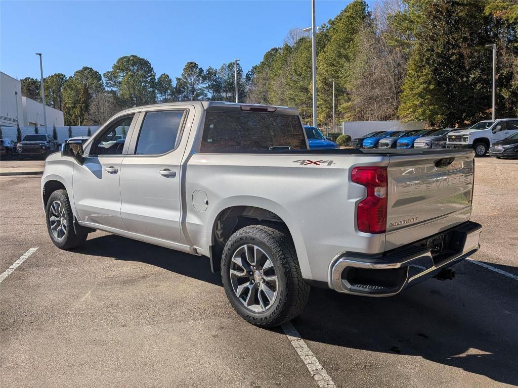 used 2022 Chevrolet Silverado 1500 car, priced at $32,025