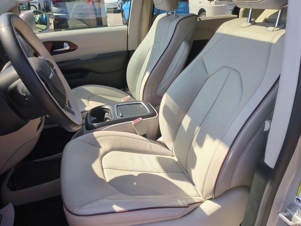 used 2019 Chrysler Pacifica car, priced at $17,799