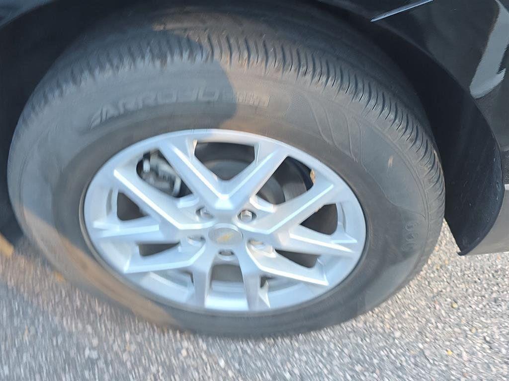 used 2023 Chevrolet Equinox car, priced at $17,999