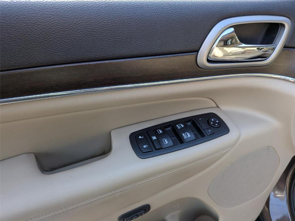 used 2018 Jeep Grand Cherokee car, priced at $13,222