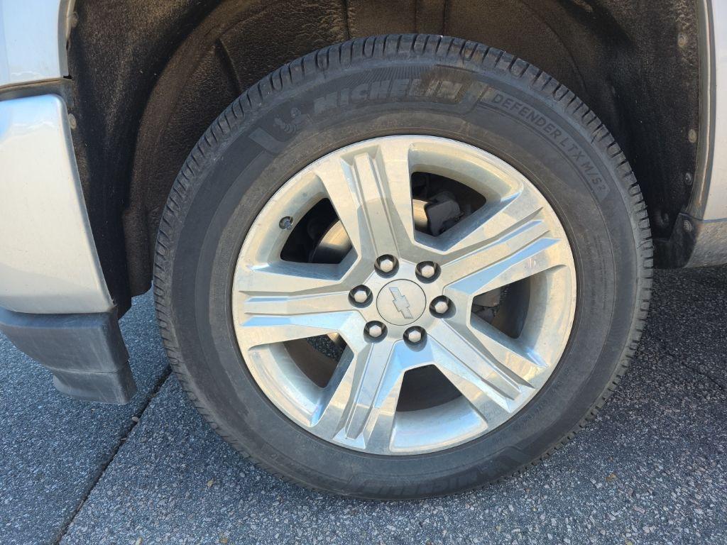 used 2018 Chevrolet Silverado 1500 car, priced at $28,283