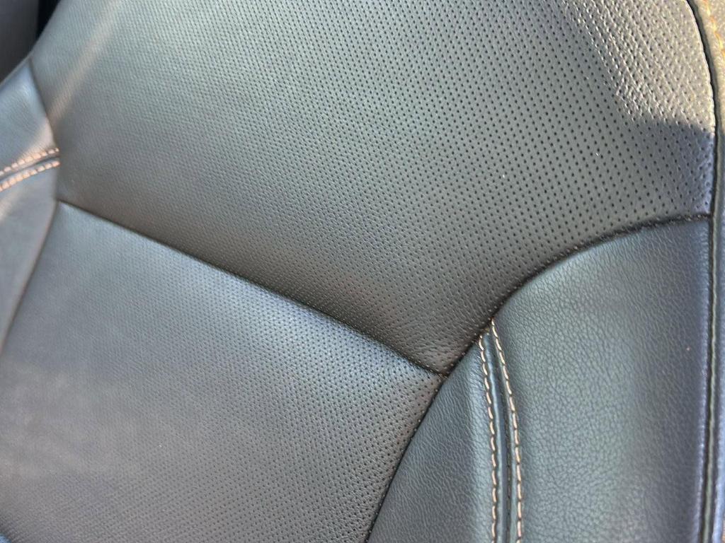 used 2020 Chevrolet Traverse car, priced at $23,996