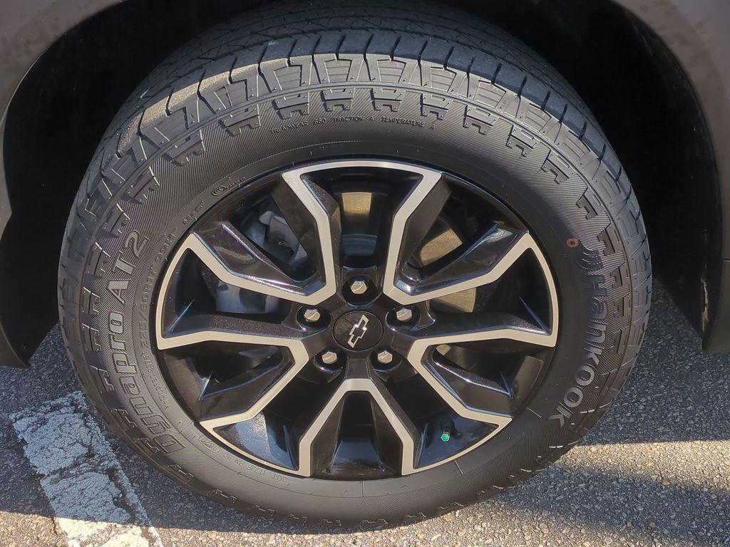 used 2024 Chevrolet TrailBlazer car, priced at $23,821