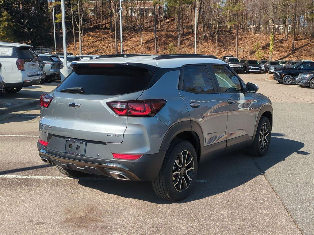 used 2024 Chevrolet TrailBlazer car, priced at $23,821
