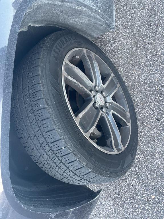 used 2017 GMC Acadia car, priced at $13,751