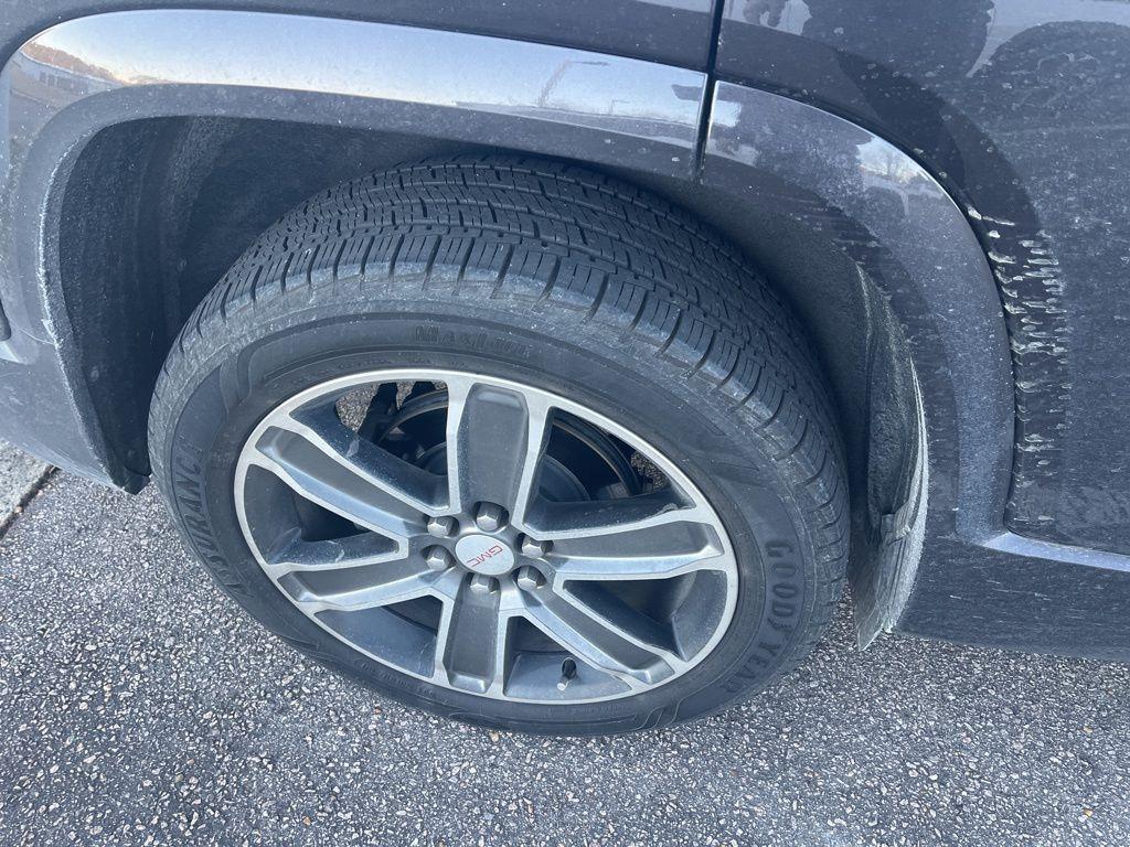 used 2017 GMC Acadia car, priced at $13,751