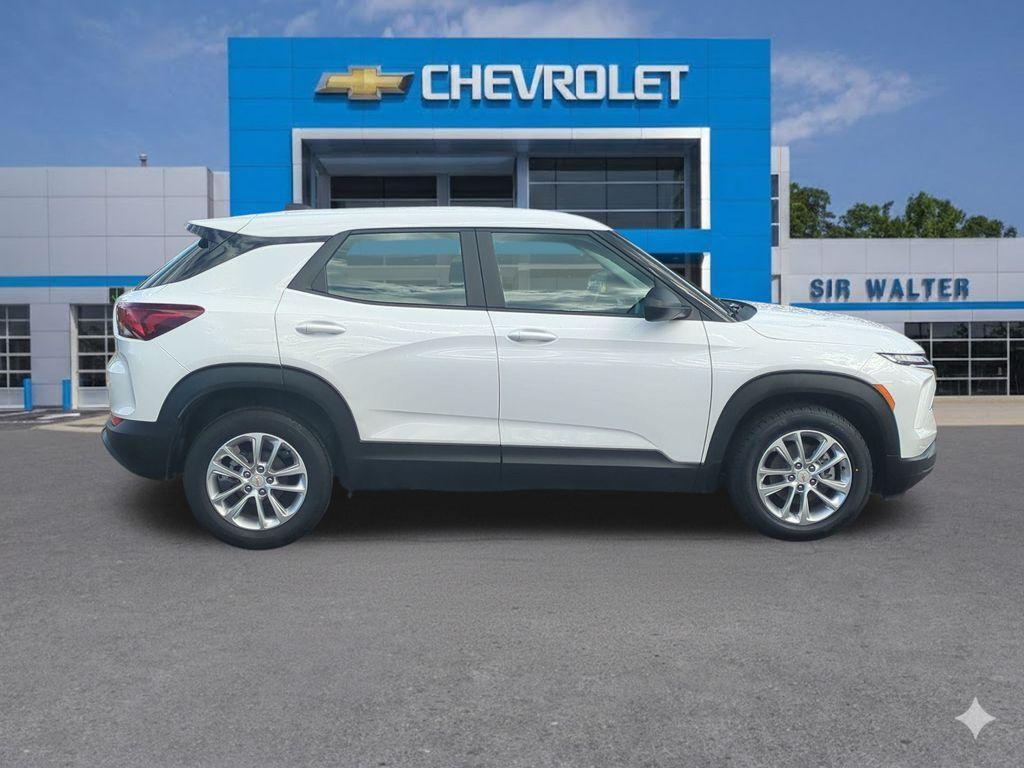 used 2024 Chevrolet TrailBlazer car, priced at $19,000