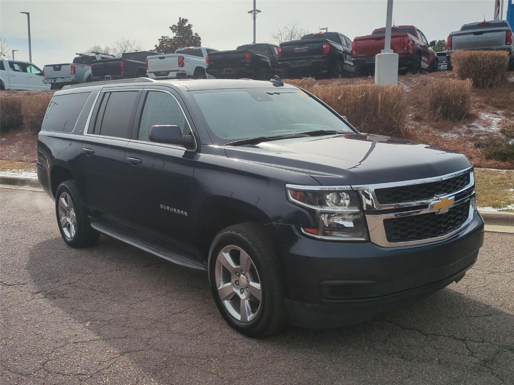 used 2020 Chevrolet Suburban car, priced at $23,997