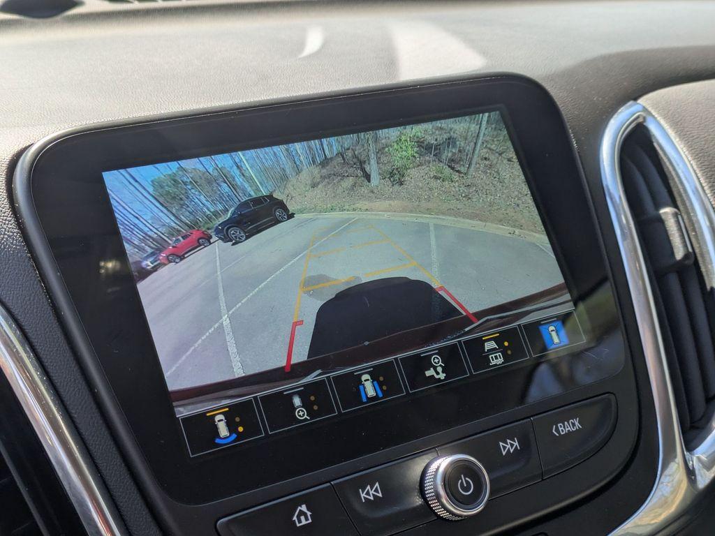 used 2023 Chevrolet Equinox car, priced at $21,747