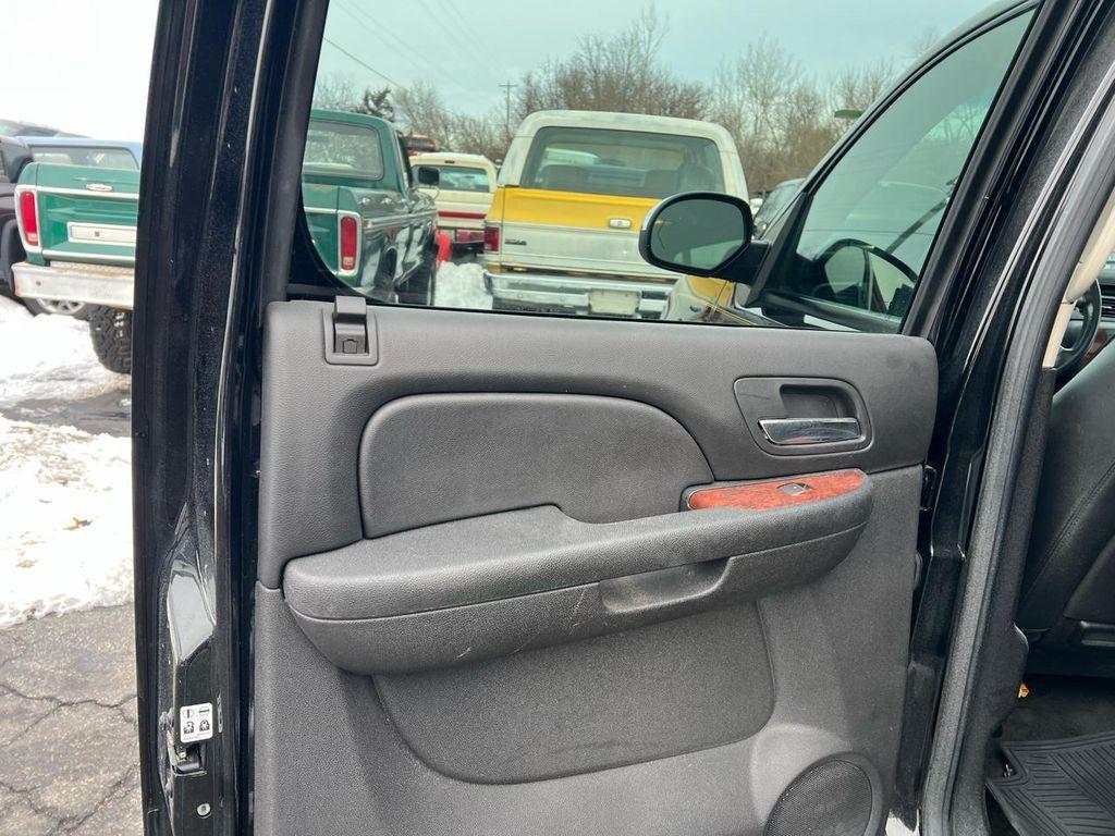 used 2013 Chevrolet Avalanche car, priced at $9,995